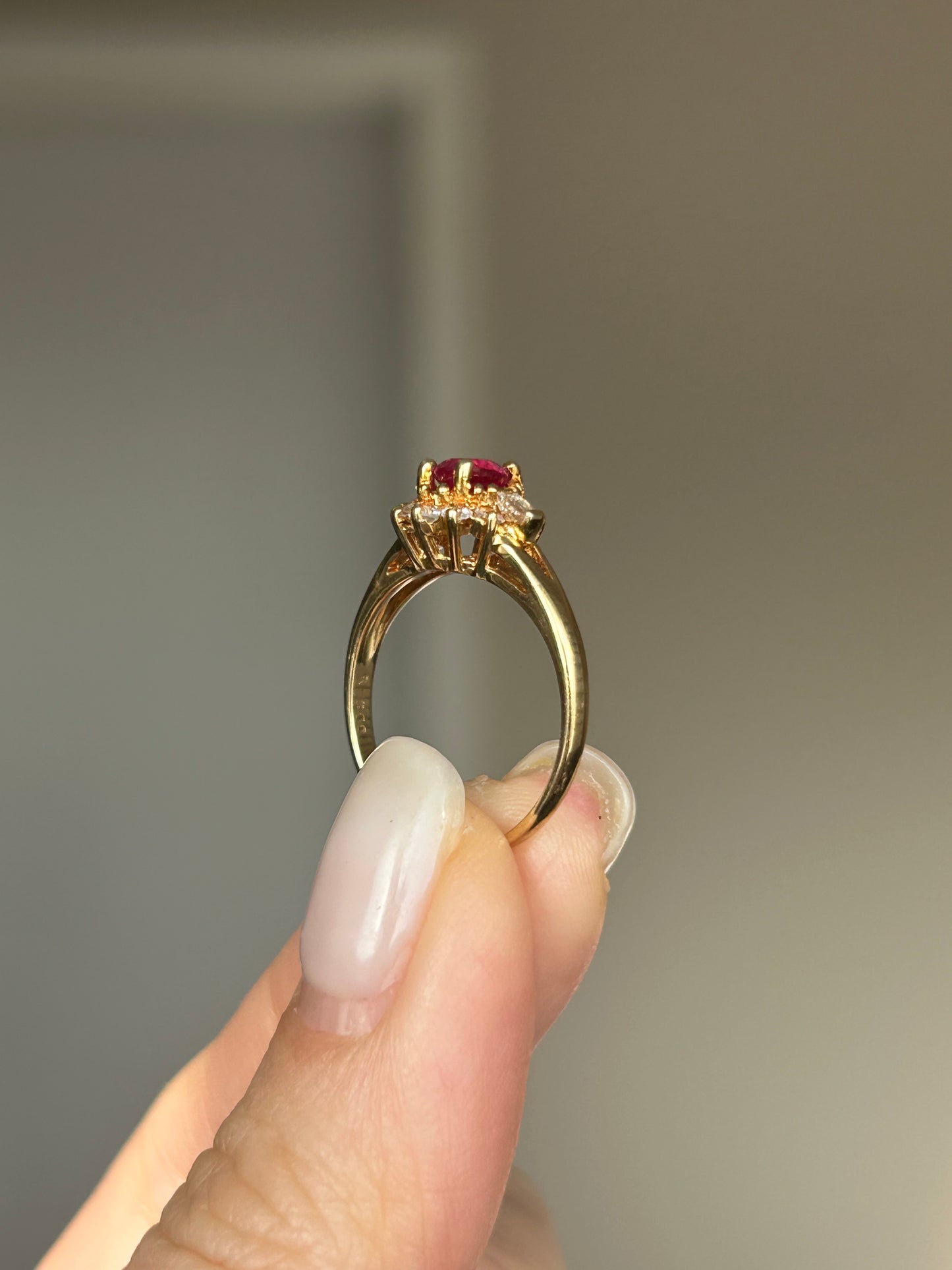 Vintage 18k Gold Center Ruby Diamond Halo Ring