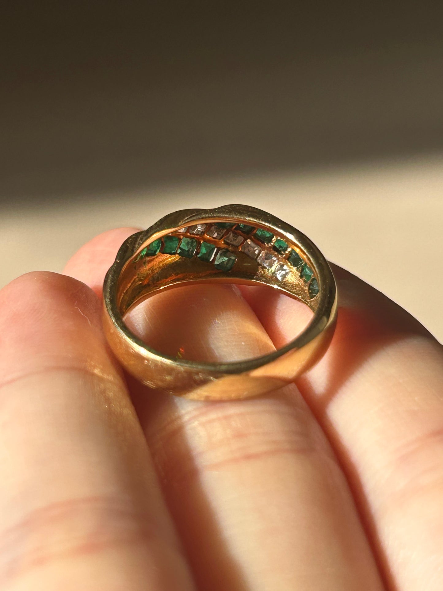 Vintage 18k Square Cut Emerald and Diamond Dome Ring: Size 6.75