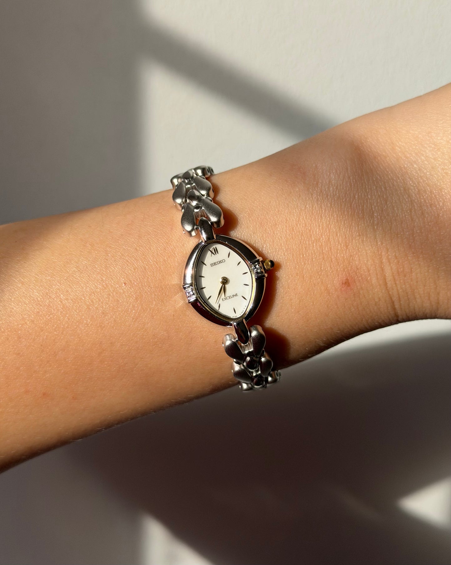 Vintage Circa 1998 Stainless Steel Seiko Exceline Oval Bracelet Watch with Box and Papers