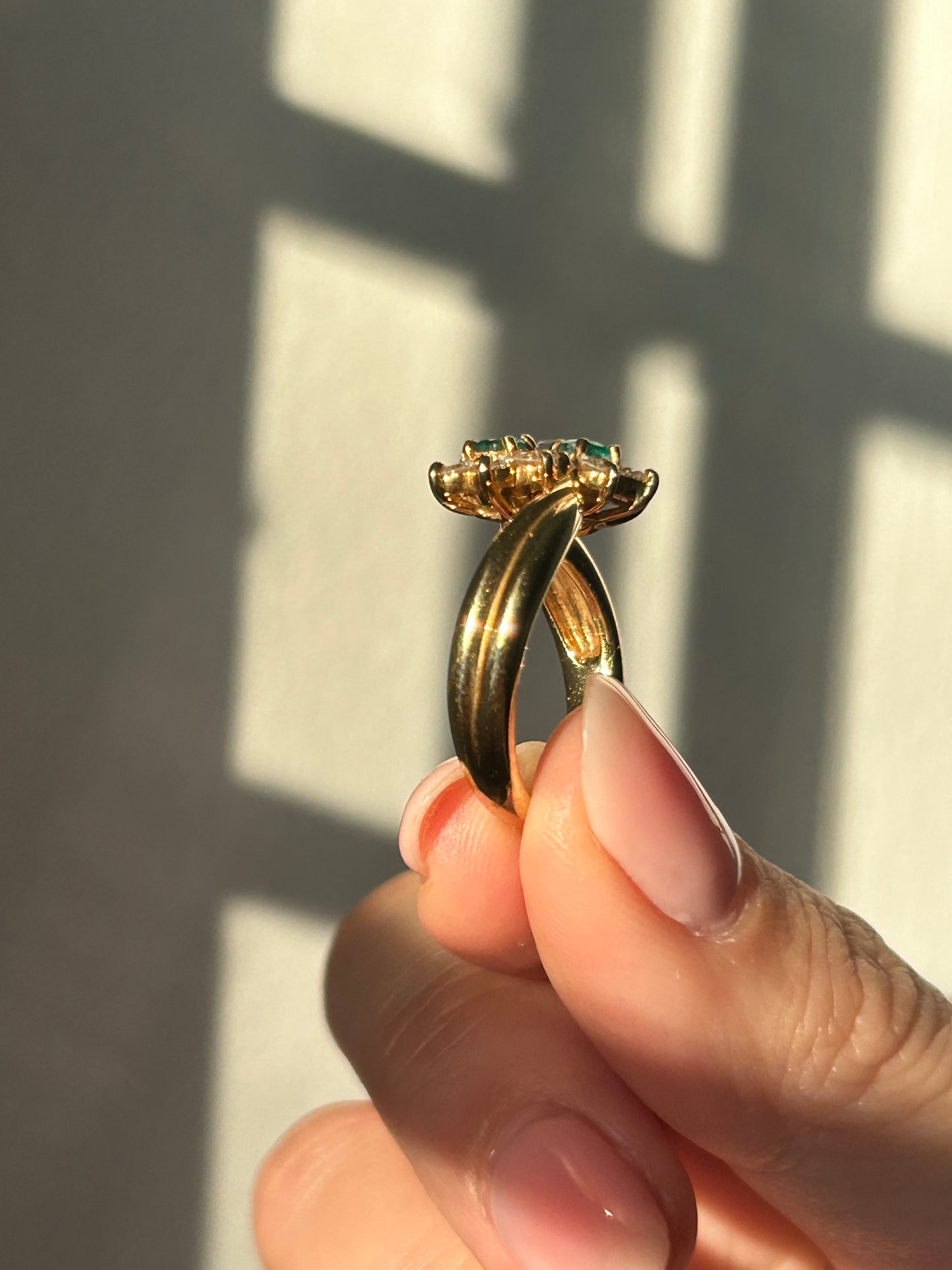 Vintage 18k Diamond and Emerald Twin Flowers Ring: US Size 7
