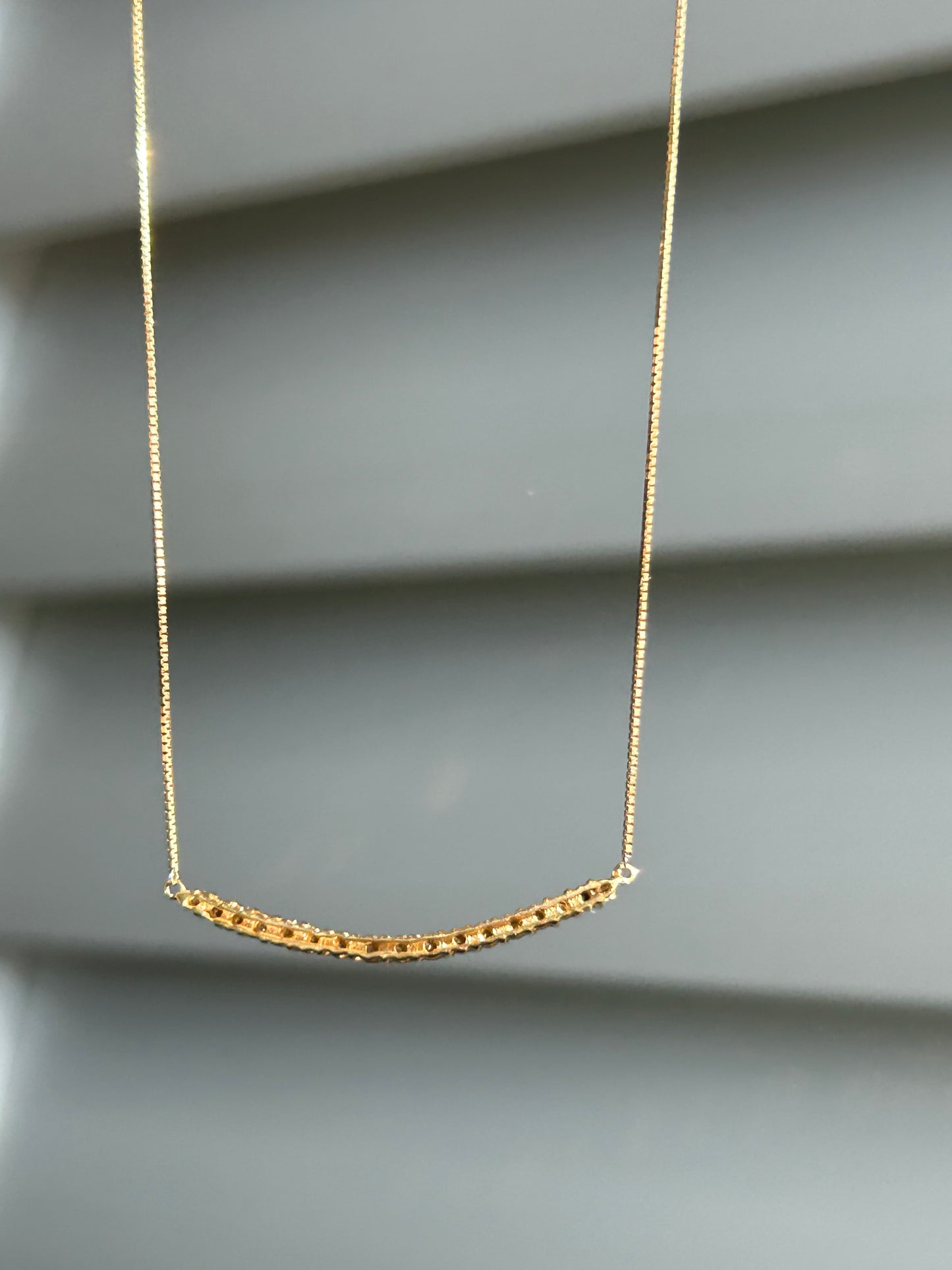 Vintage 18k Champagne Diamond Curved Pendant Chain