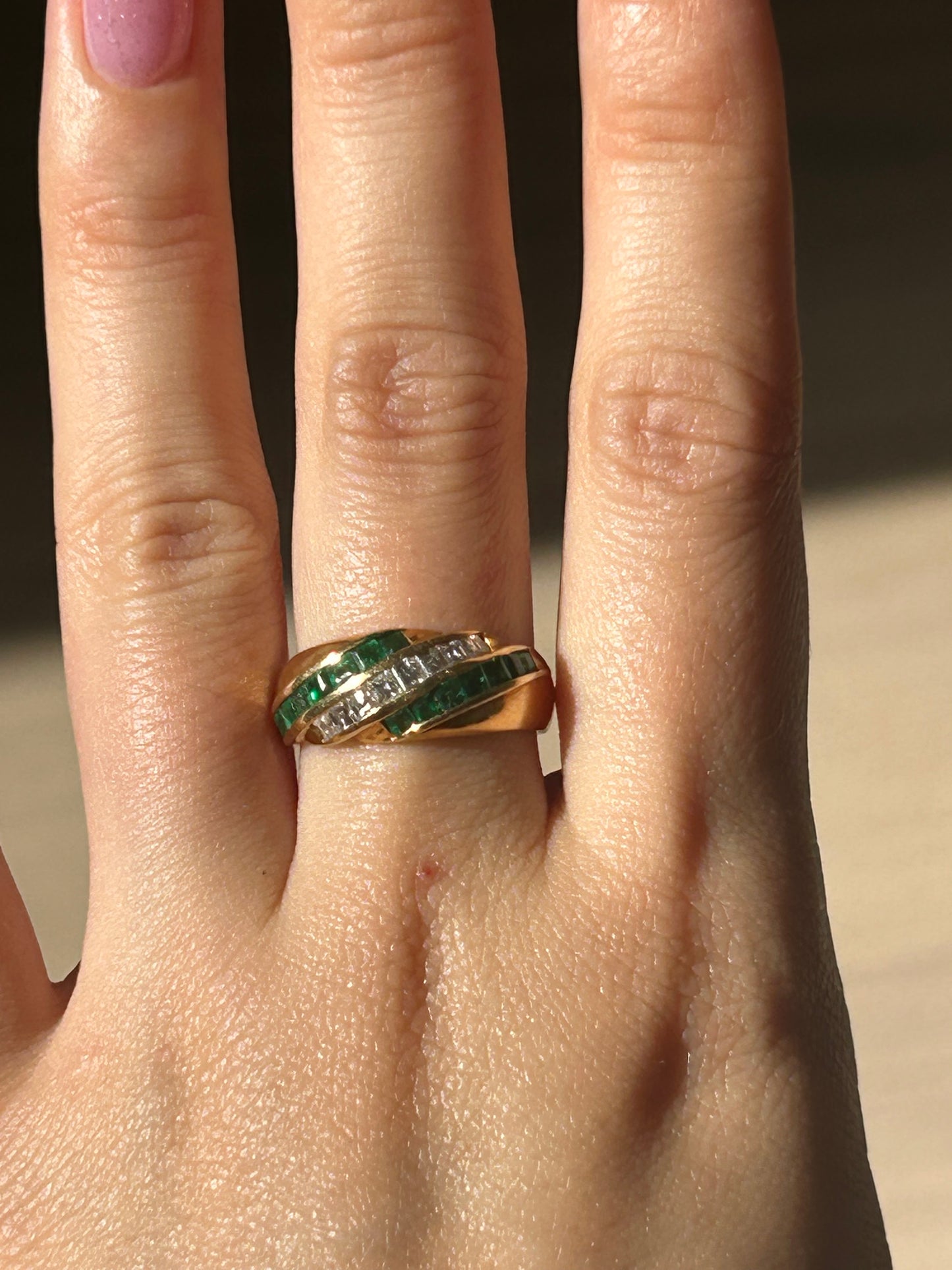 Vintage 18k Square Cut Emerald and Diamond Dome Ring: Size 6.75