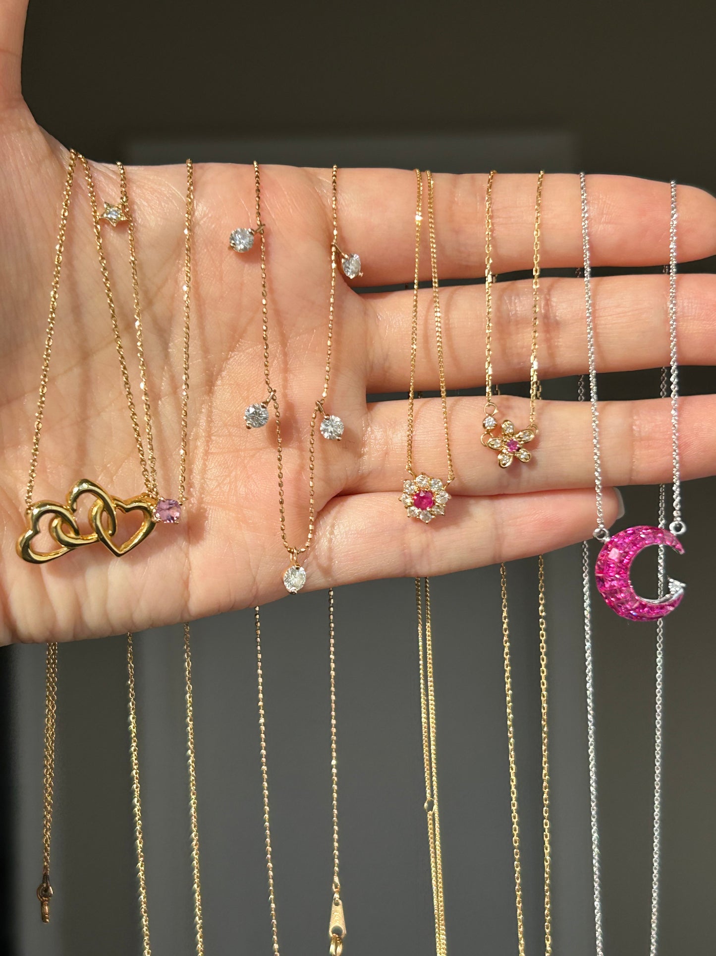 Vintage 18k Gold Dainty Diamond and Ruby Flower Pendant Chain