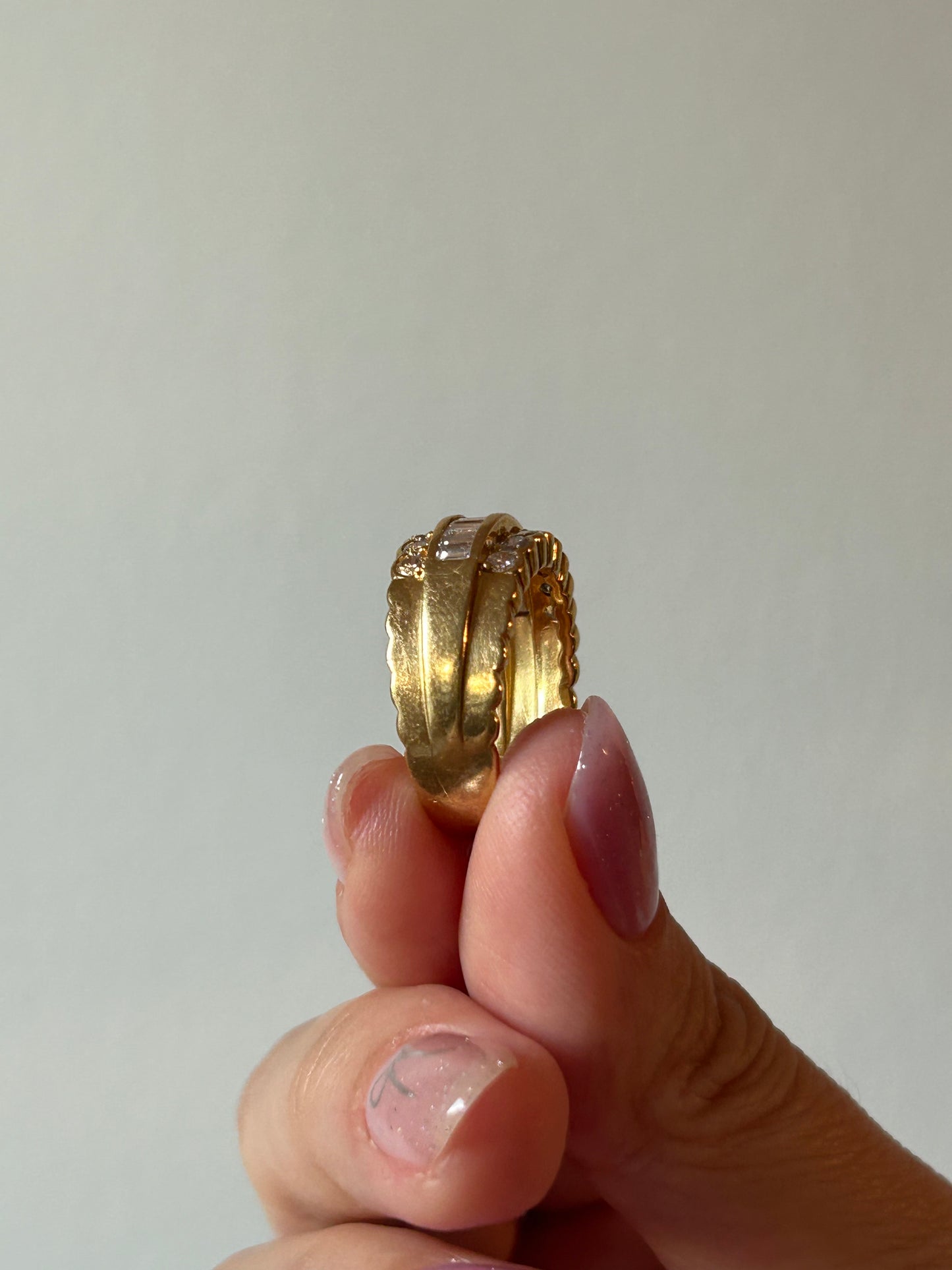 Vintage 18k Diamond Triple Row Ring: US Size 7