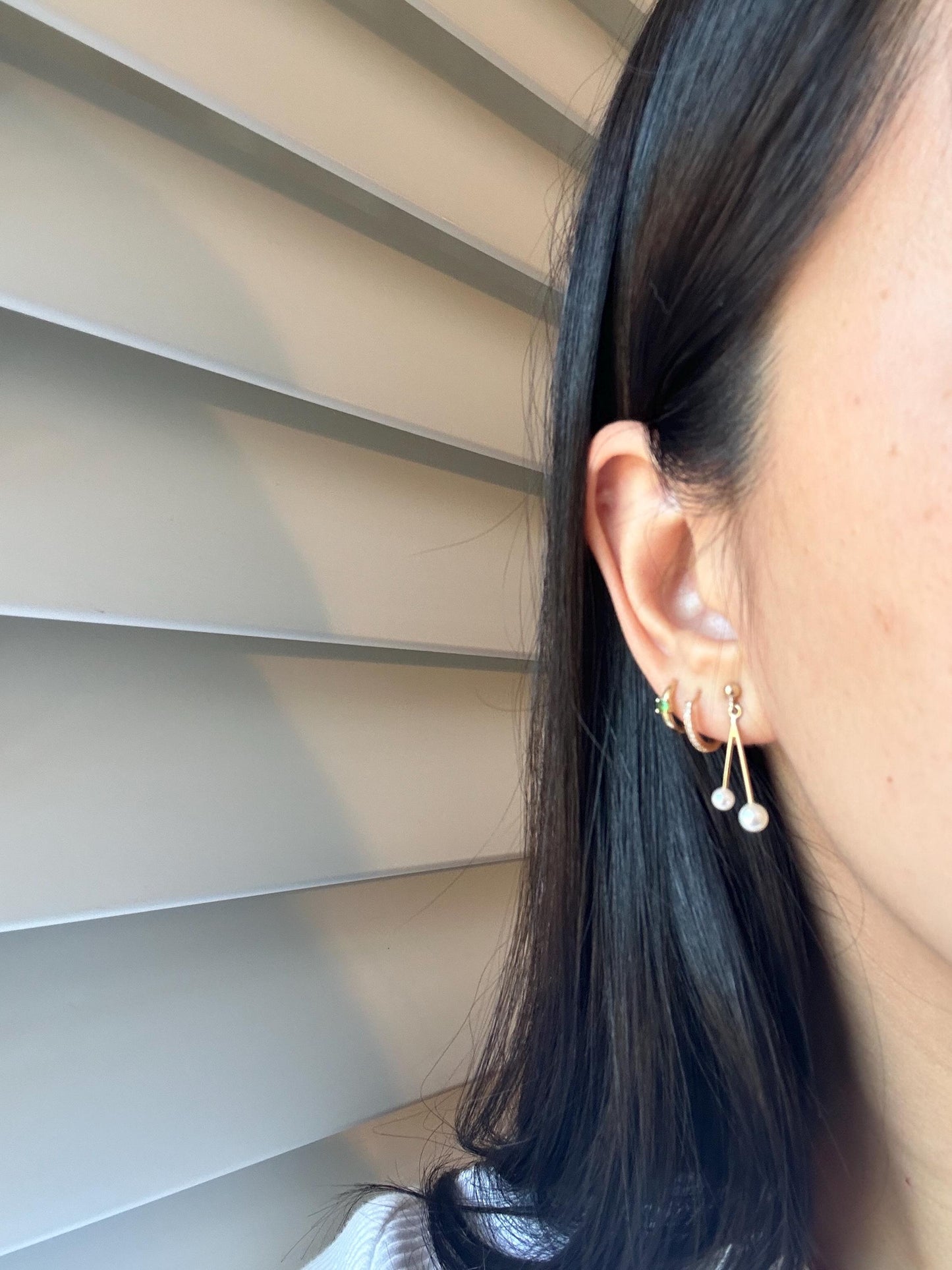 14k Gold Akoya Pearl Drop Earrings: Elegant Dangle Jewelry