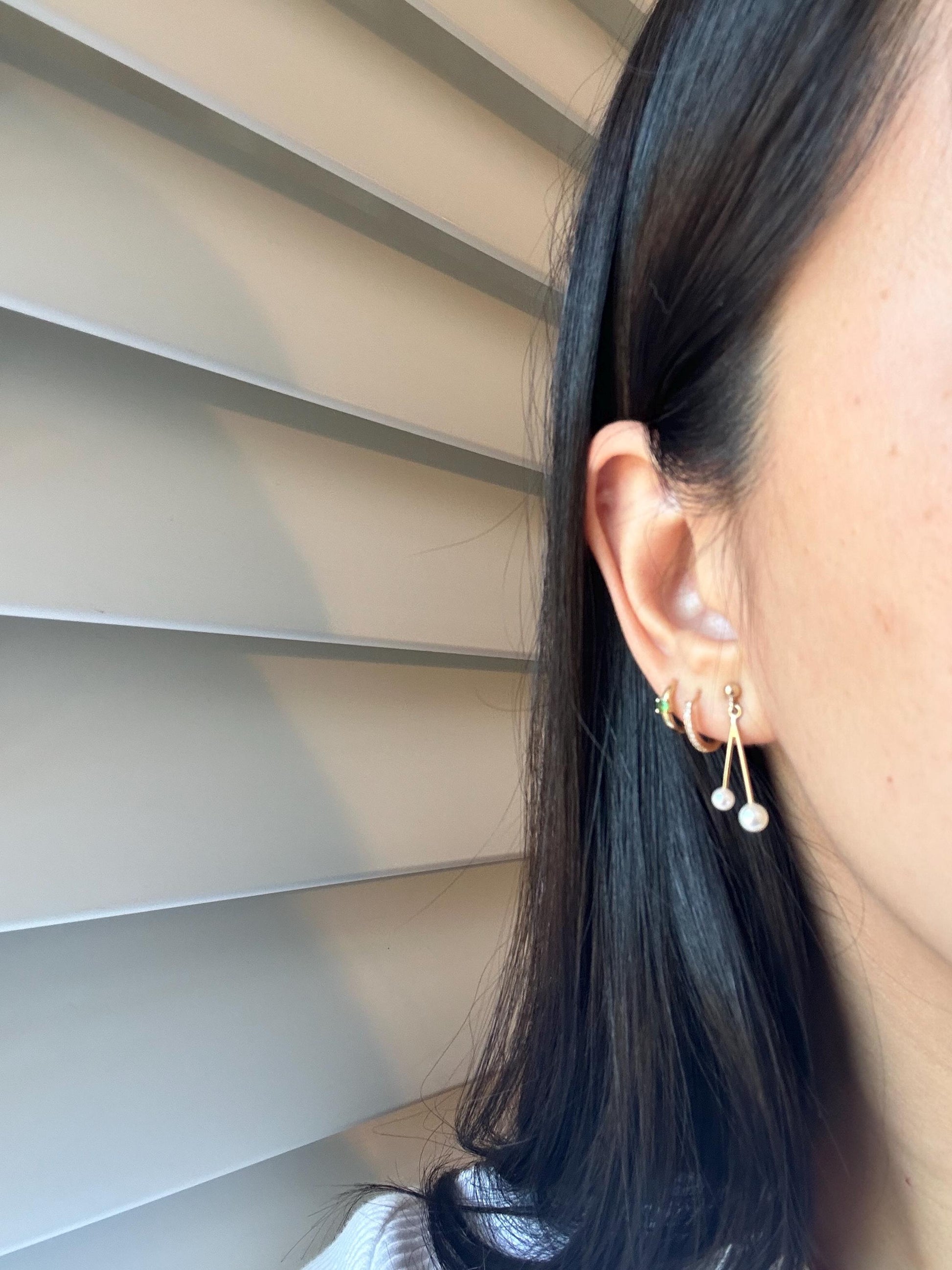 14k Gold Akoya Pearl Drop Earrings: Elegant Dangle Jewelry