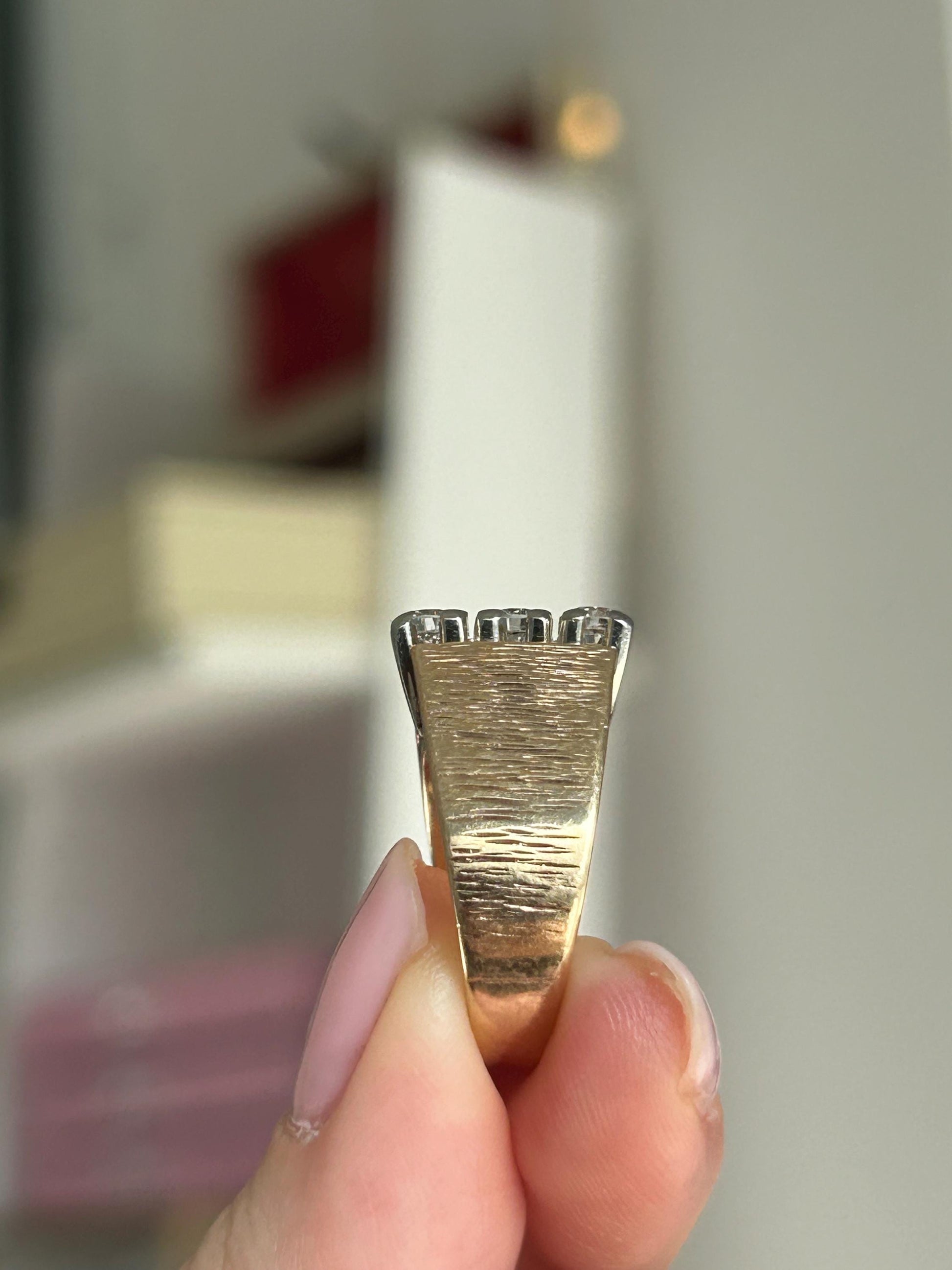 Vintage 14k Yellow Gold Diamond Ring: Vertical Modernist Design, Size 5.5