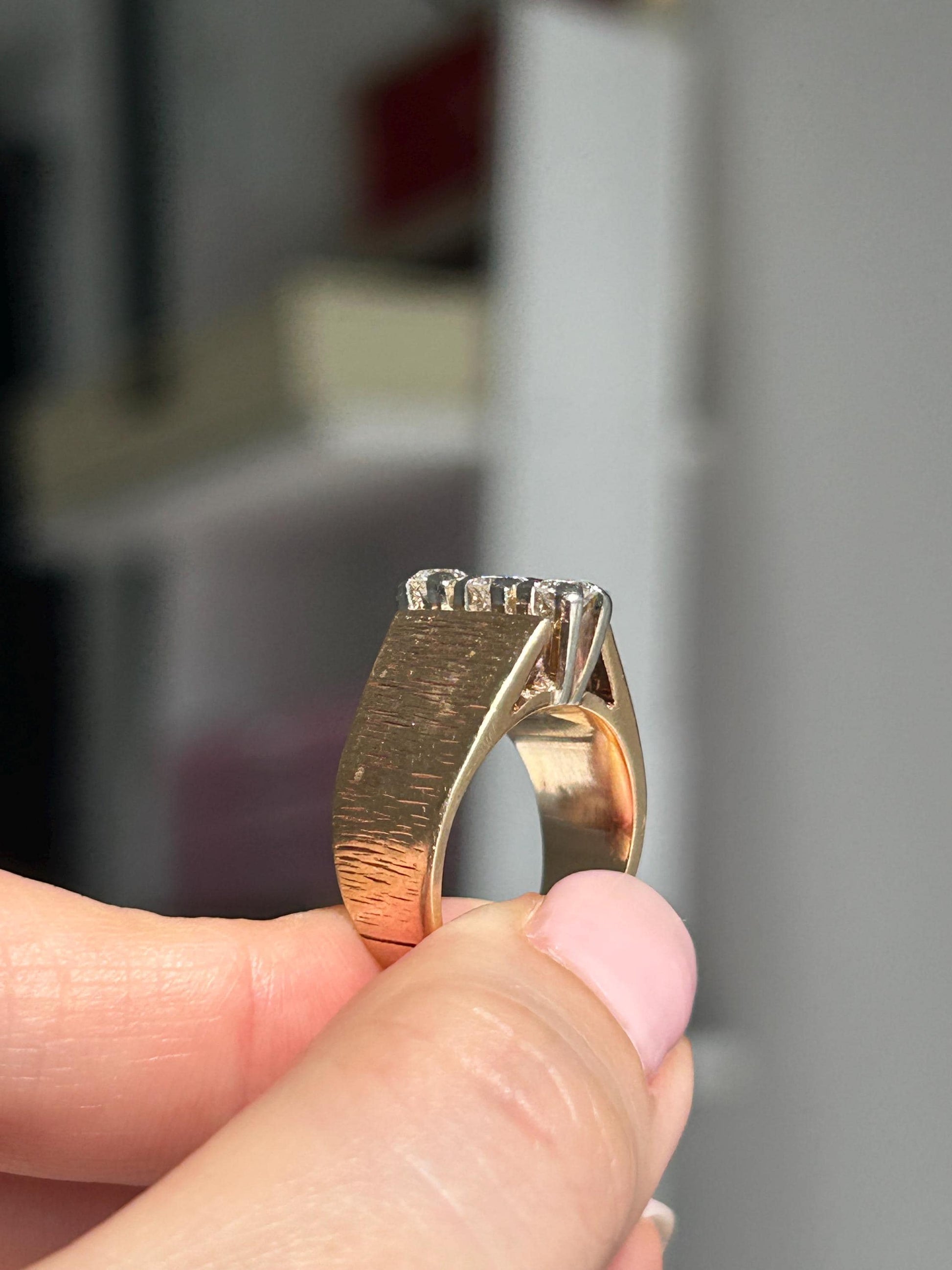 Vintage 14k Yellow Gold Diamond Ring: Vertical Modernist Design, Size 5.5