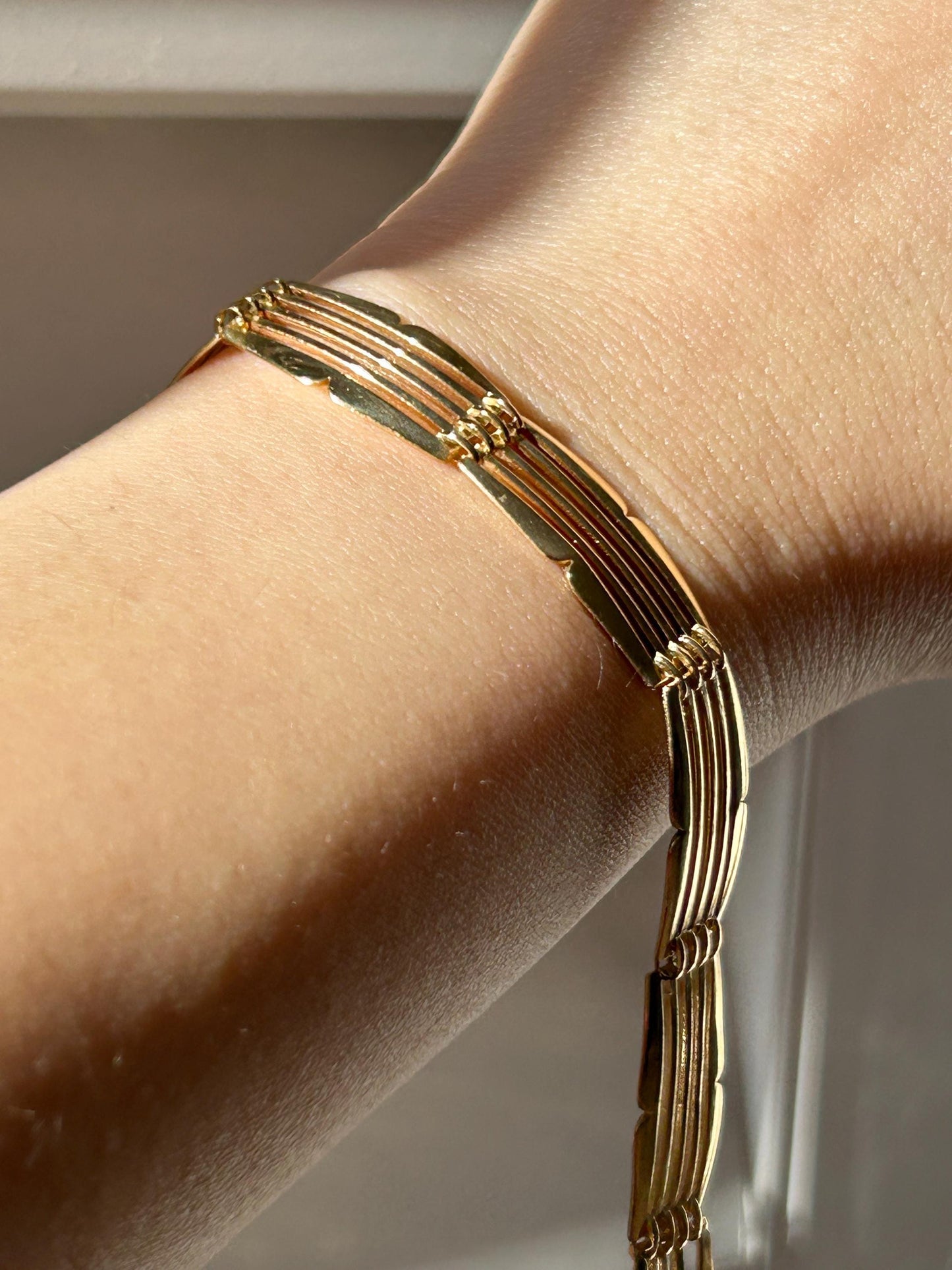 Vintage Art Deco Revival French 18k Yellow Gold Gate Bracelet: Parisian Jewelry