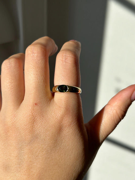 Vintage 18k Solid Yellow Gold Green Garnet Ring, Tsavorite Garnet Ring, Donut Ring, January Birthstone Ring, US Size 6