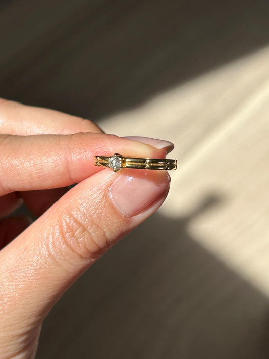 Vintage 18k Yellow Gold Diamond Solitaire Ring - US Size 6