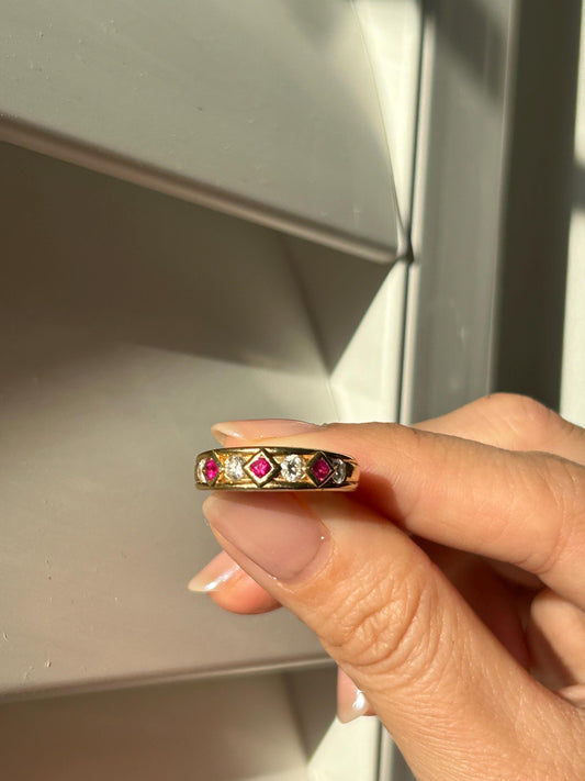 Vintage 18k 50-60’s Art Deco revival geometric ruby and diamond ring