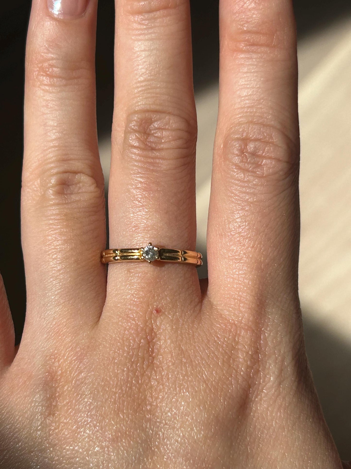 Vintage 18k Yellow Gold Diamond Solitaire Ring - US Size 6