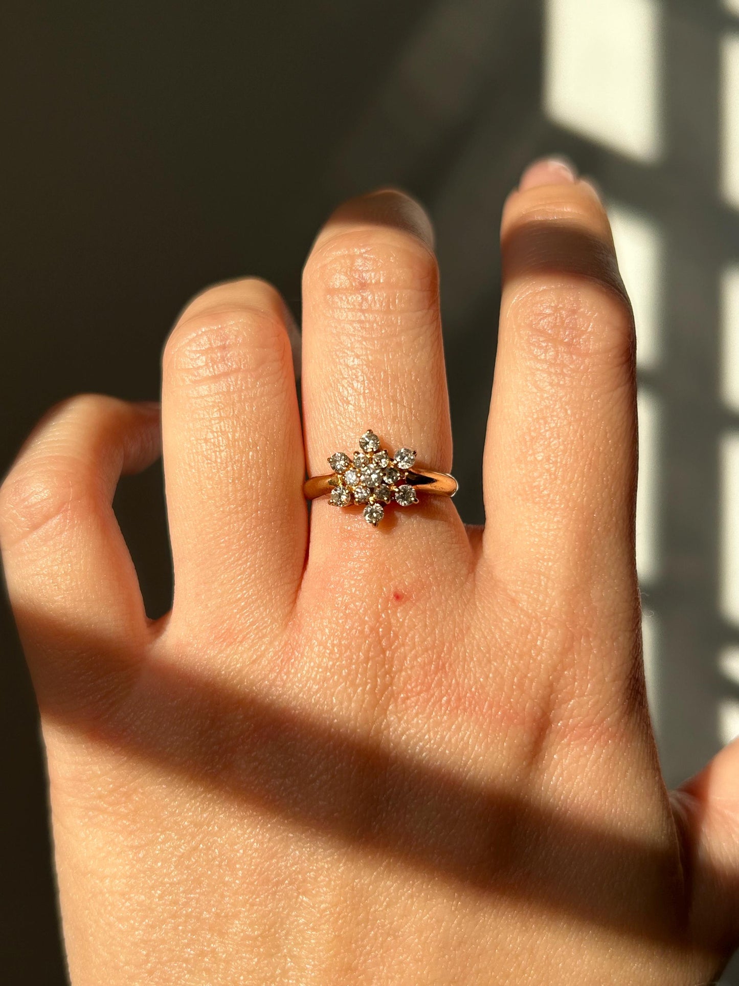 Vintage 18k Yellow Gold Diamond Snowflake Ring: US Size 5, 0.5 ct Diamonds