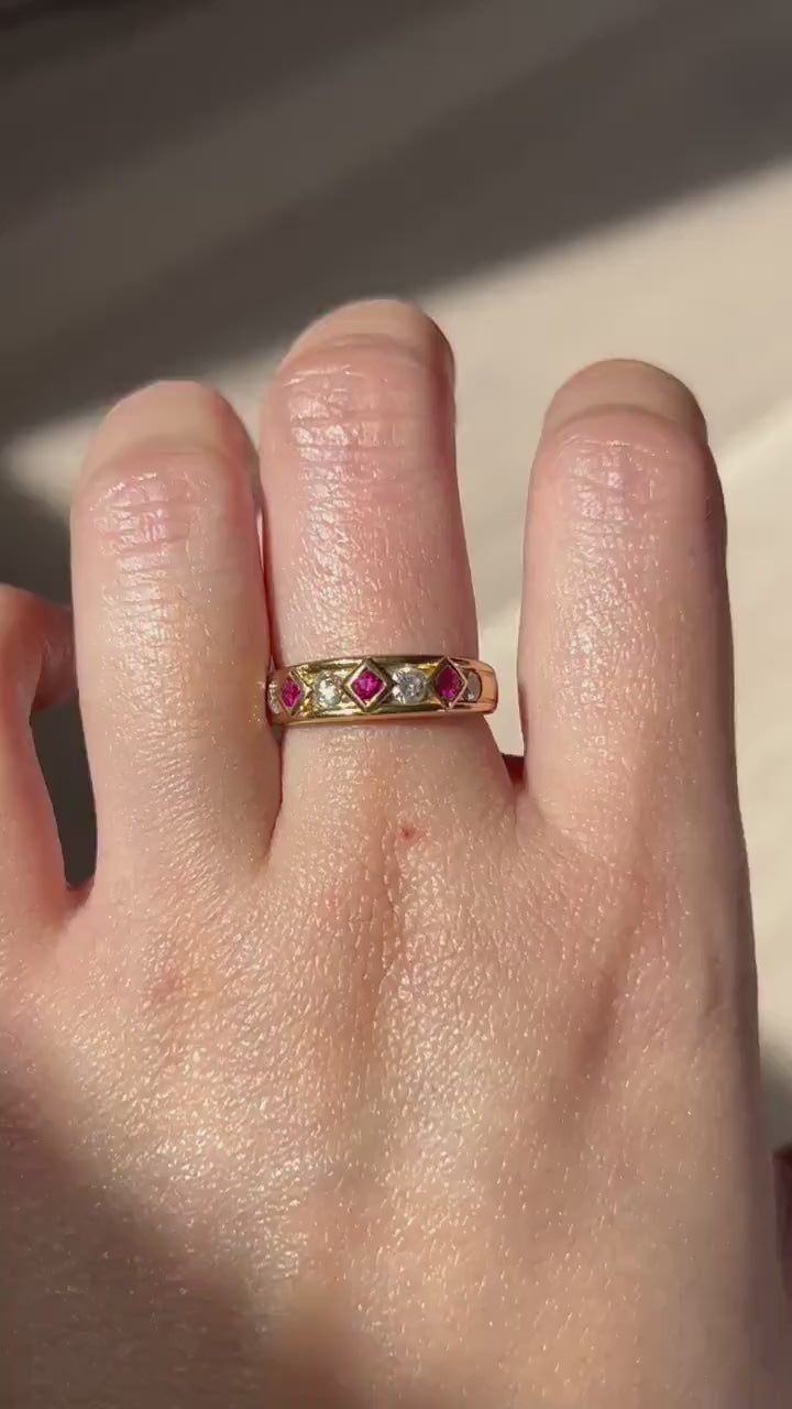 Vintage 18k 50-60’s Art Deco revival geometric ruby and diamond ring