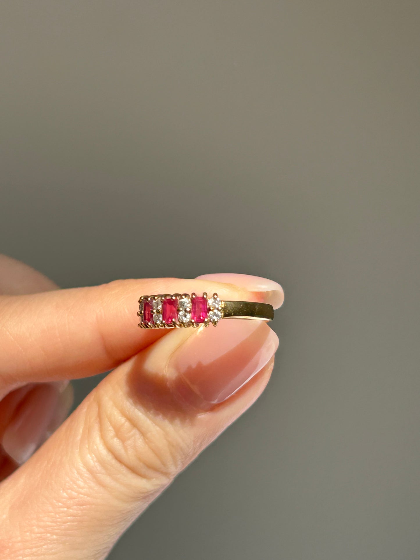 Vintage 18k Gold Baguette Ruby and Round Diamond Stacking Ring