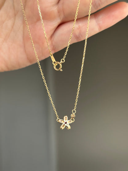 Vintage 18k Gold Dainty Diamond and Ruby Flower Pendant Chain