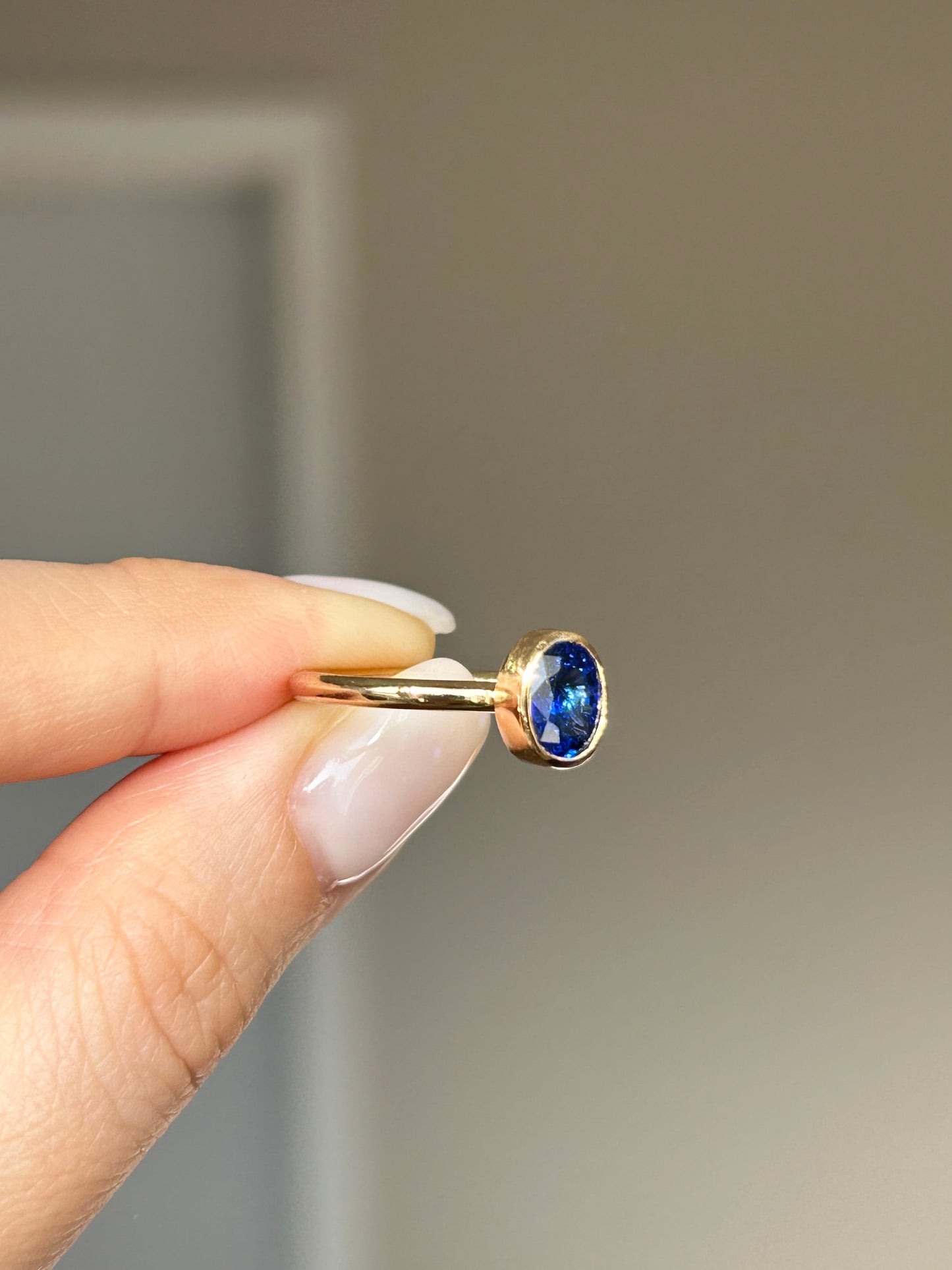 Modern 18k Gold Bezel Set Deep Blue Sapphire Ring