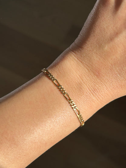 Vintage 18k Gold Figaro Link Bracelet