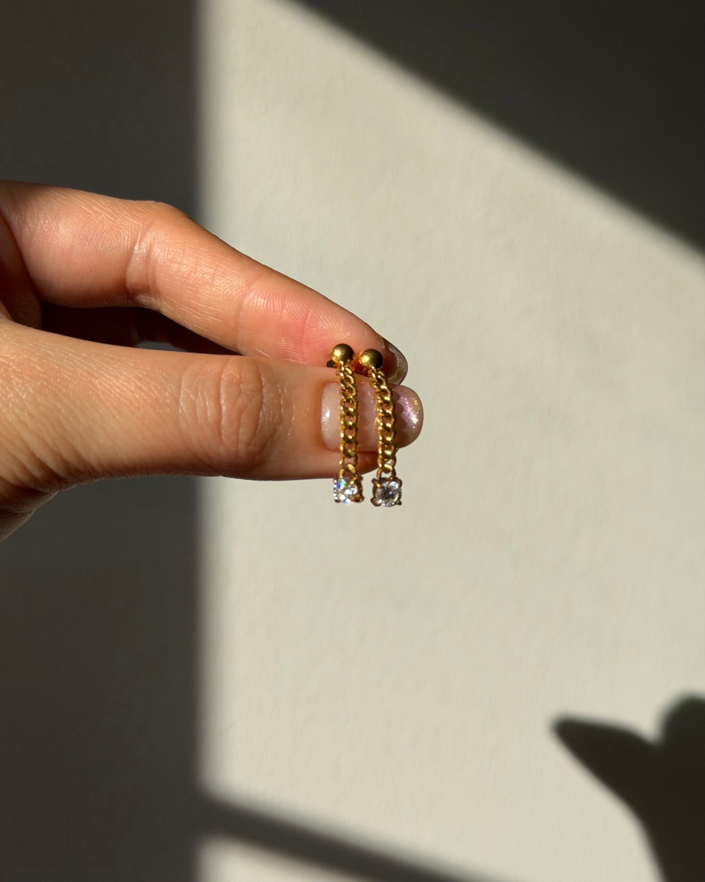 Vintage 18k Gold Diamond Drop Chain Earrings