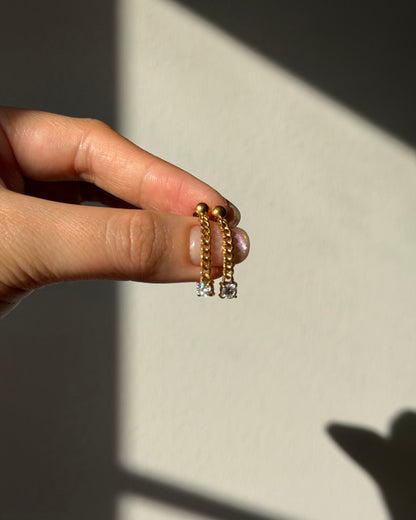 Vintage 18k Gold Diamond Drop Chain Earrings