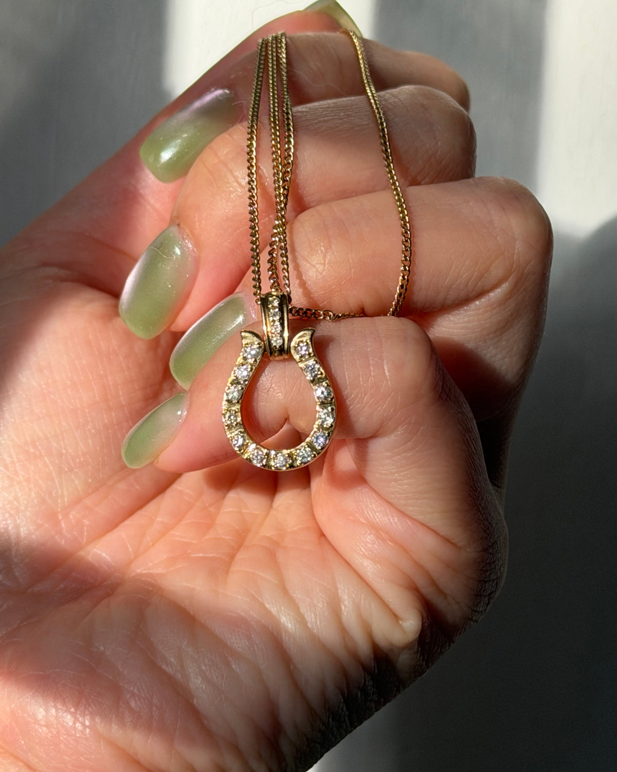 Vintage 18k Gold Diamond Horseshoe Pendant