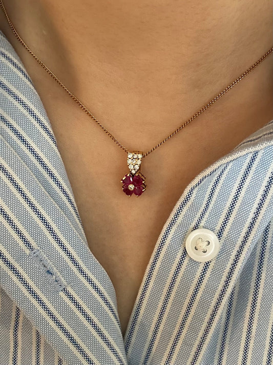 Vintage 18k Gold Heart Ruby Clover Pendant — Open Diamond Bail