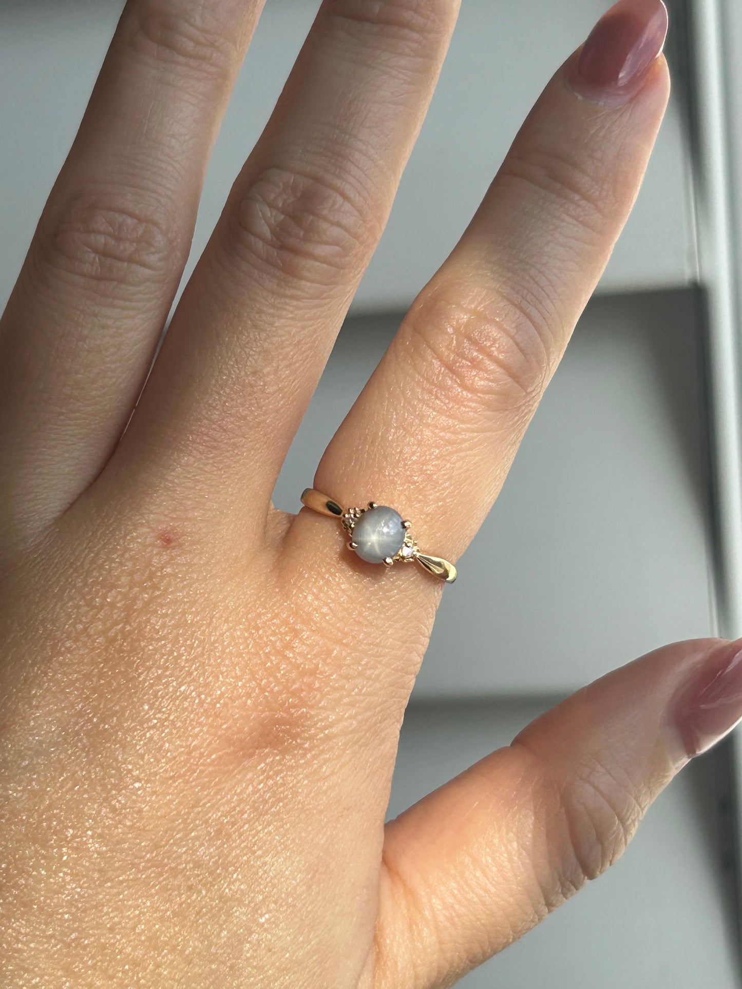 Vintage 18k Natural Star Sapphire Ring