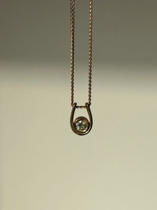 Vintage 18k Gold Center Yellow Diamond Horseshoe Pendant Charm