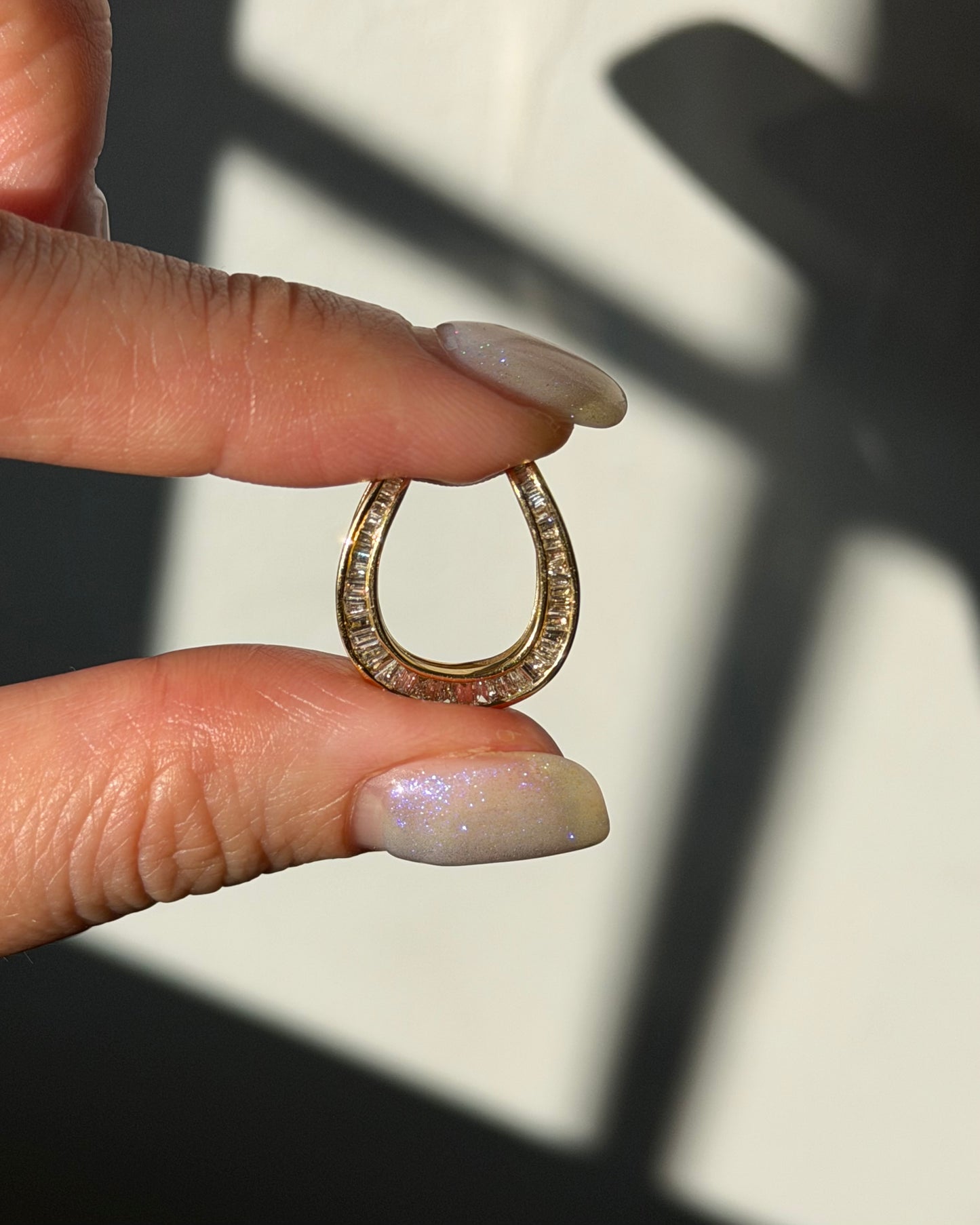 Vintage 18k Gold Baguette Diamond Horseshoe Pendant