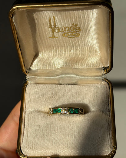 Vintage 18k Gold Carre Cut Emerald and Diamond Flower Band Stacking Band