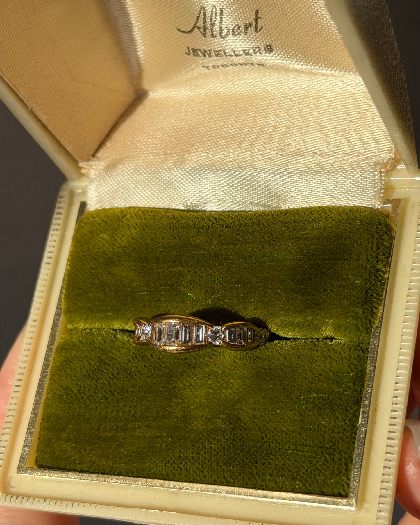 Vintage 18k Gold Scalloped Edge Channel Set Baguette and Round Diamond Ring