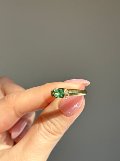 Vintage 18k Gold Sea Foam Green Tourmaline Half Bezel EW Set Ring