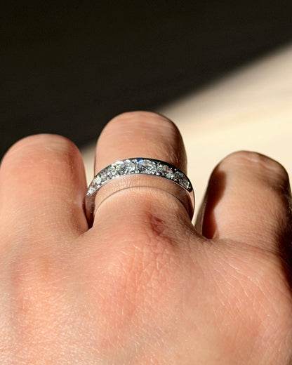 Vintage Platinum 1 CTW Six-Stone Flush Set Diamond Band