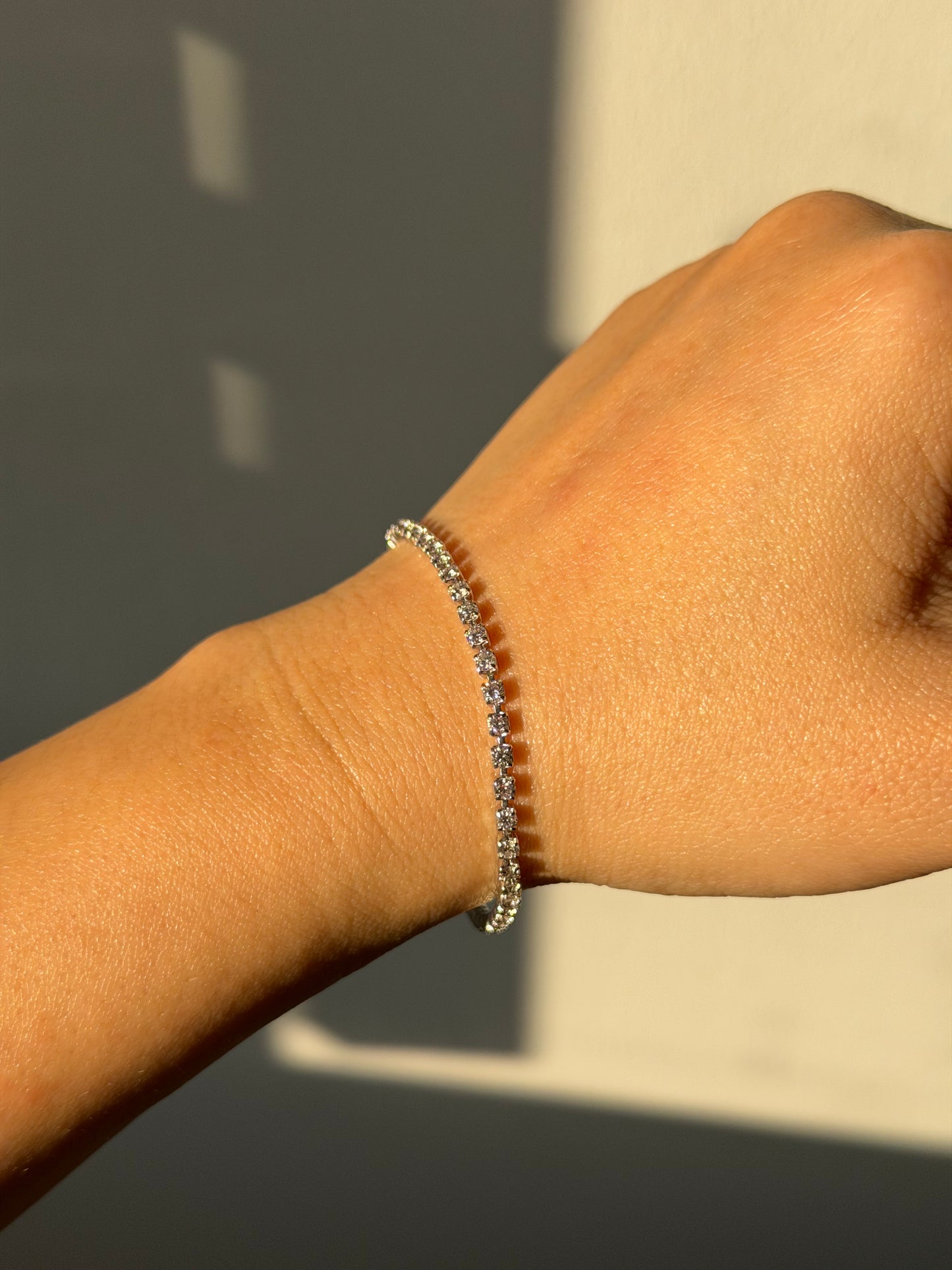 Vintage 18k White Gold 2.37 CTW Diamond Tennis Bracelet
