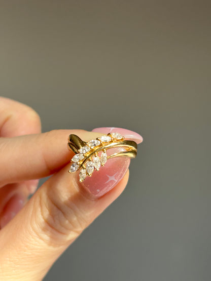 Vintage 18k Gold Marquise Cut Diamond Chevron Ring - Size 5.25 - Leaf Spray Motif
