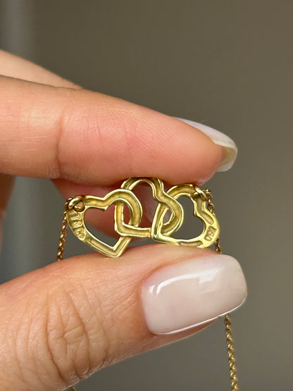 Vintage 18k Gold Tiffany & Co Three Interlocking Hearts Necklace