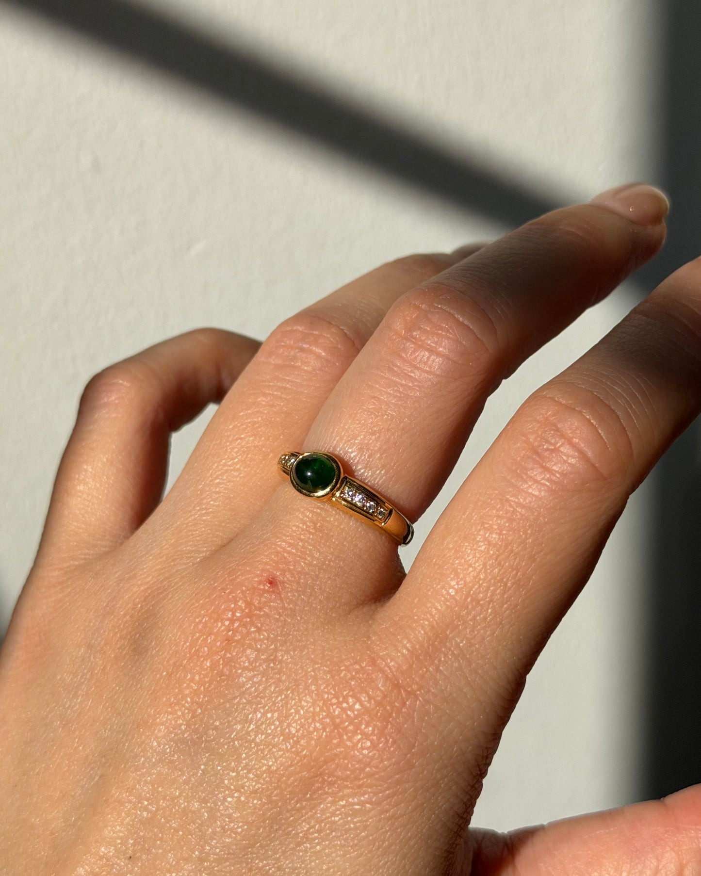 Vintage 18k Gold Bezel Set Green Garnet Cabochon Ring - Diamond Accents