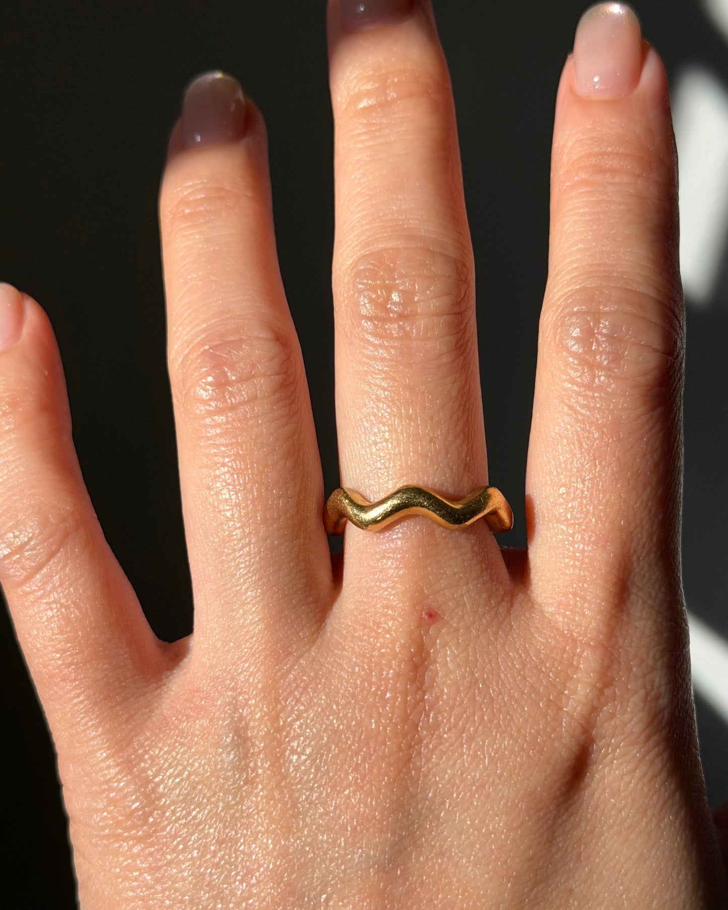 Vintage Circa 1980s 18k Gold T & Co Paloma Picasso Zig Zag Ring