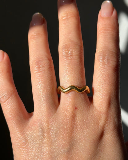 Vintage Circa 1980s 18k Gold T & Co Paloma Picasso Zig Zag Ring