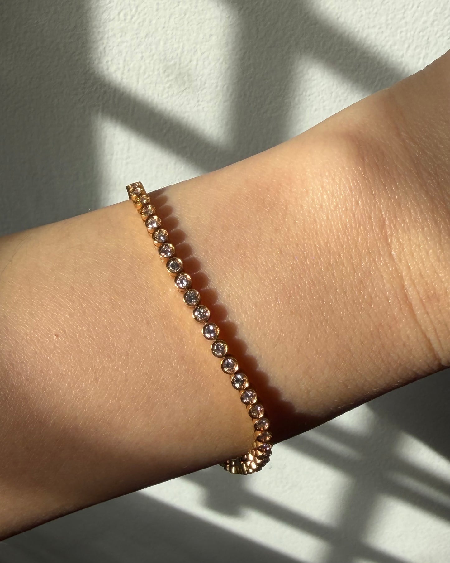Vintage 18k Gold Bezel Set Diamond Tennis Bracelet - 1.51ctw