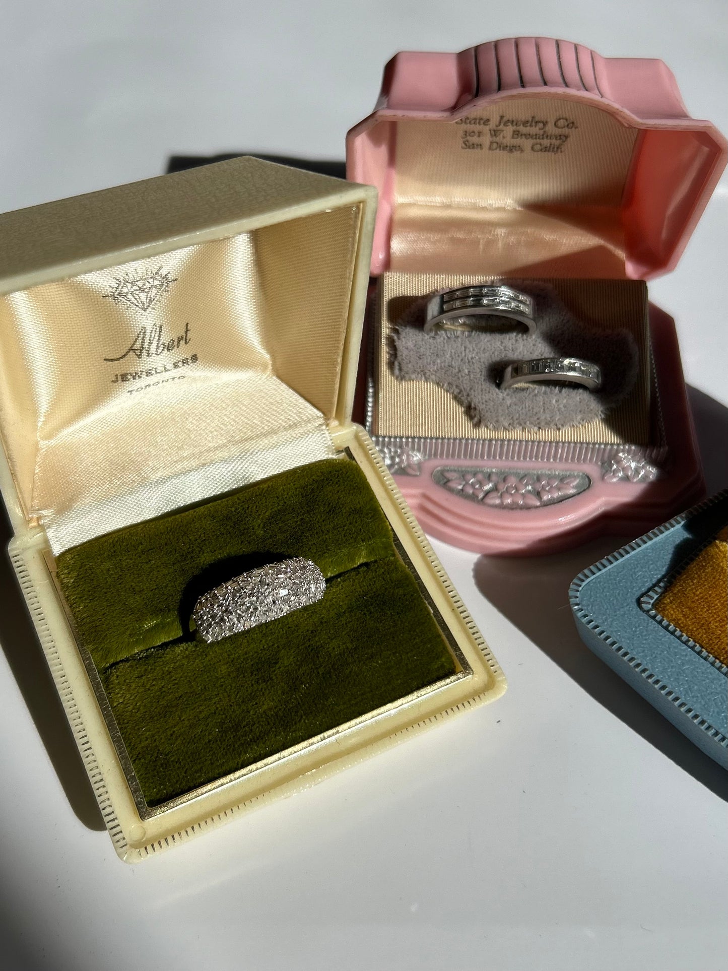Vintage 18k WG Baguette Diamond Confetti Dome Ring