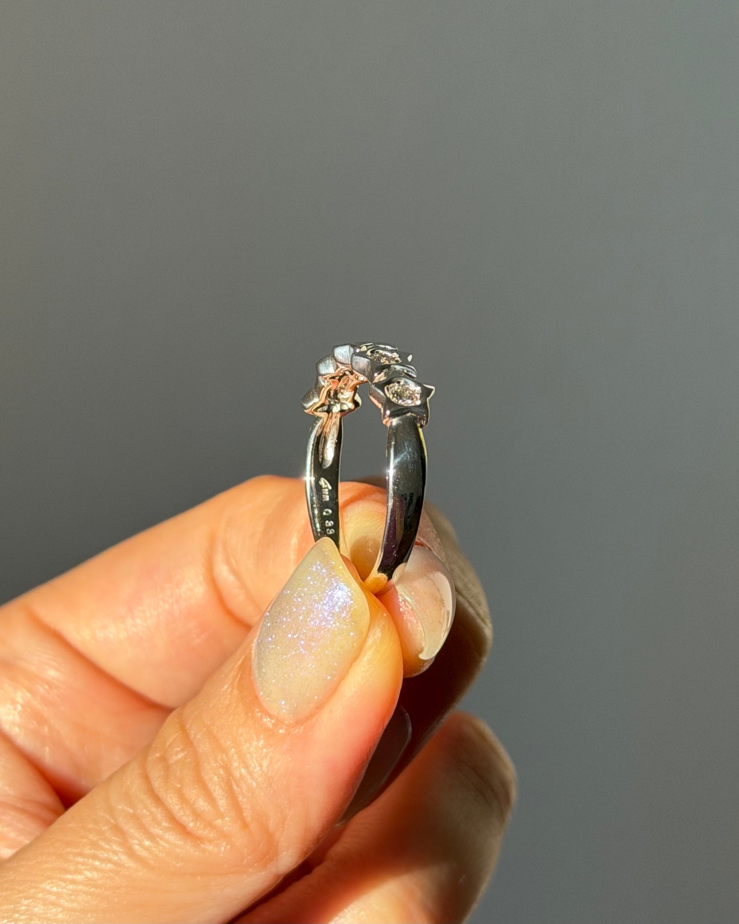 Vintage 14k White Gold Flush Set Diamond Celestial Star Band