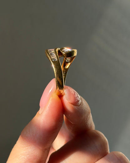 Vintage 18k Gold 1.07CTW Channel Set Baguette Diamond Bypass Ring