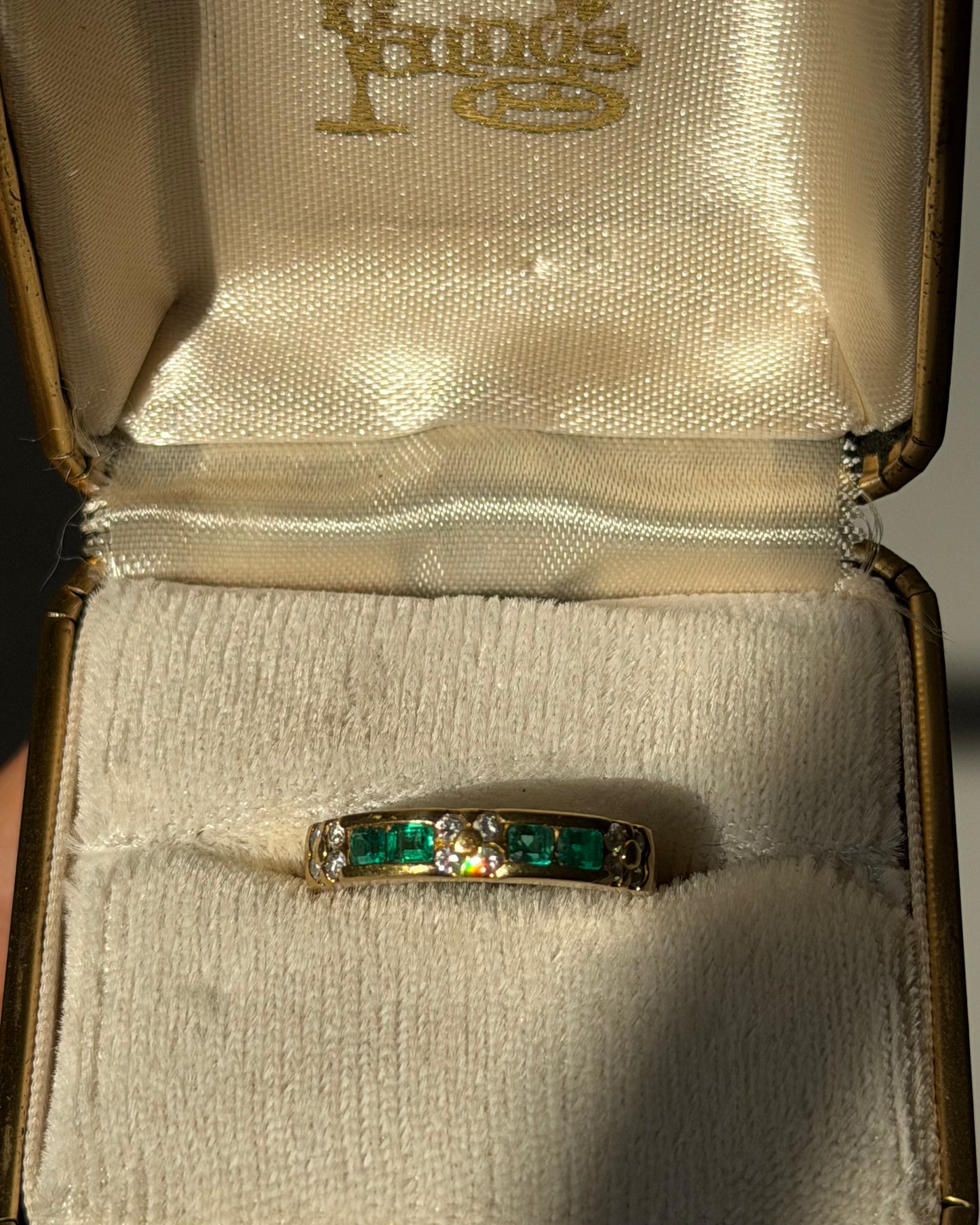 Vintage 18k Gold Carre Cut Emerald and Diamond Flower Band Stacking Band