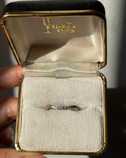 Vintage 18k Yellow Gold Wavy Diamond Stacking Ring