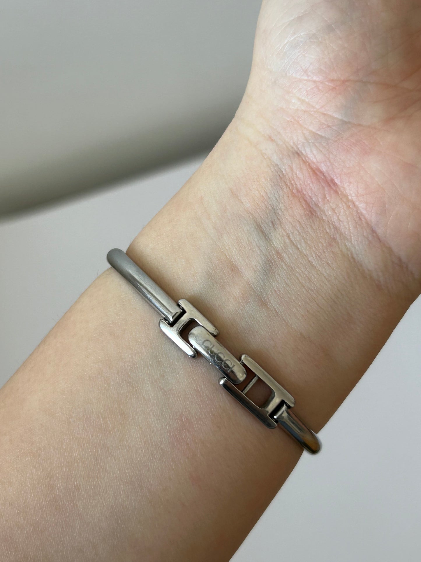 Vintage Y2K Gucci Stainless Steel Square Dial Watch