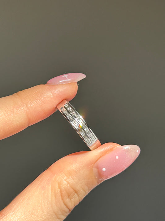 Vintage 18k WG Channel Set East-West Baguette Diamond Ring