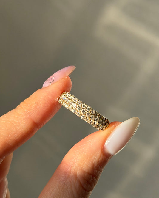 Vintage 18k Gold Diamond Pave Donut Ring