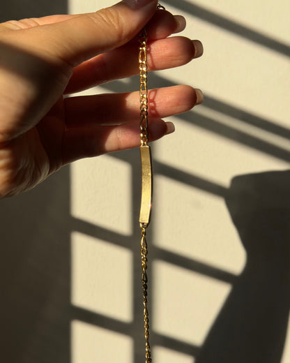 Vintage 18k Italian Gold Name Plate Figaro Link Bracelet